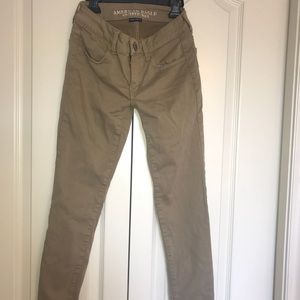 Super Stretch Jeggings AEO Khakis